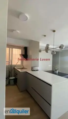 Alquiler Habitacion Malaga Chica No Fumadora Playa