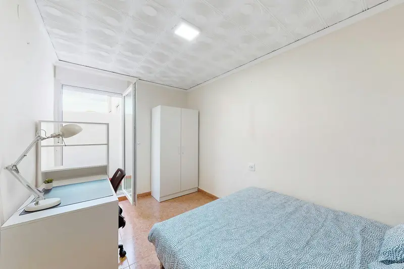 Habitacion Alquiler Castellon amueblada Wifi Incluido