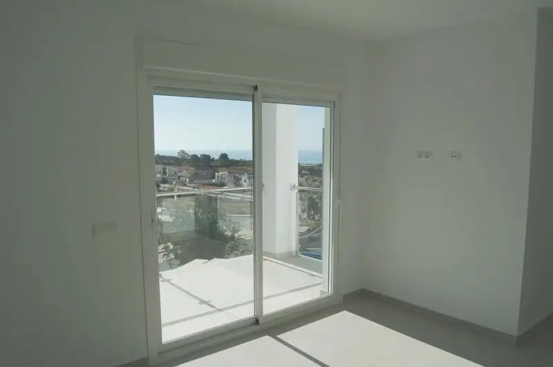 Chalet en Alquiler en Nerja: Villa de Lujo con Vistas al Mar