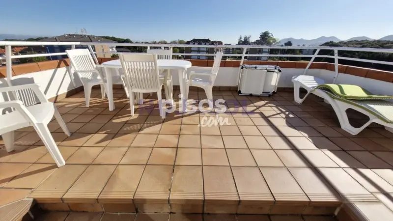 Apartamento en venta en Noja con terraza y vistas