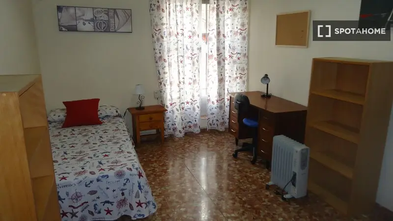 Habitación en piso compartido en Córdoba