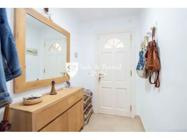 Piso en venta Lloret de Mar reformado con terraza y piscina