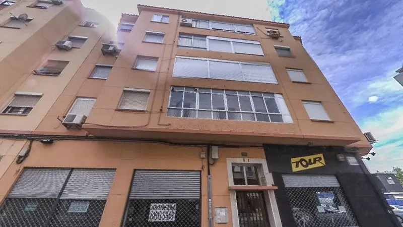 Piso en Zaragoza para inversores - Sin posesión