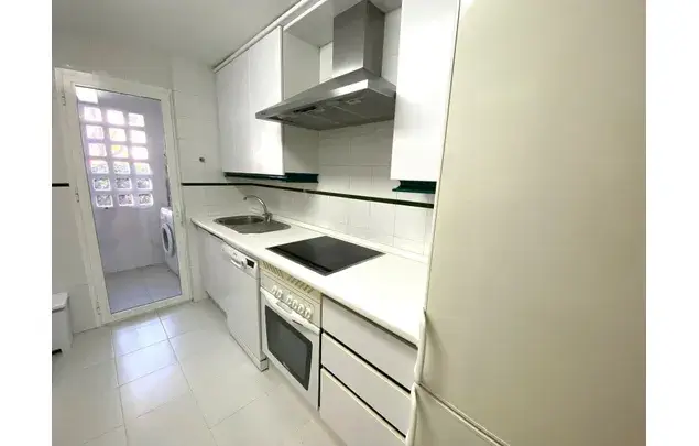 Apartamento 3 Dormitorios Puerto Banus Jardin Privado