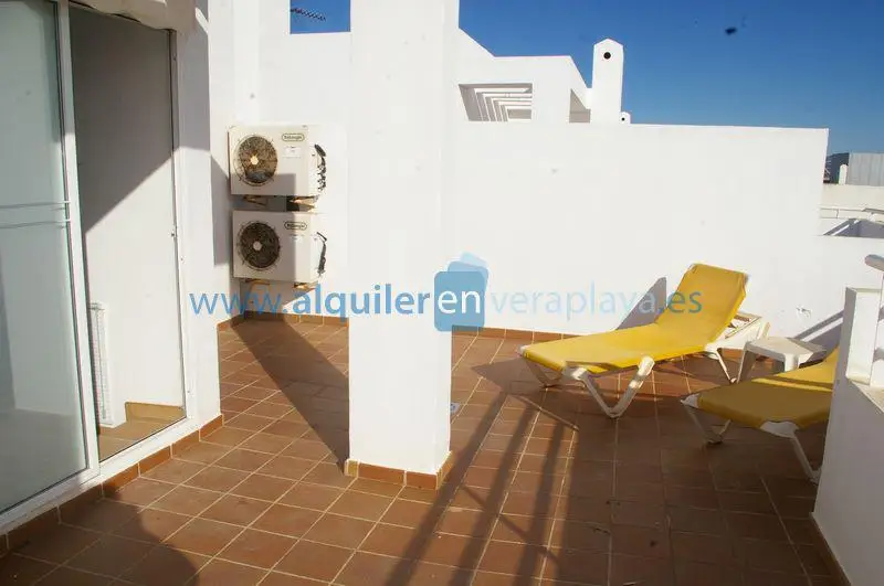 Atico 2 dormitorios Vera playa garaje trastero