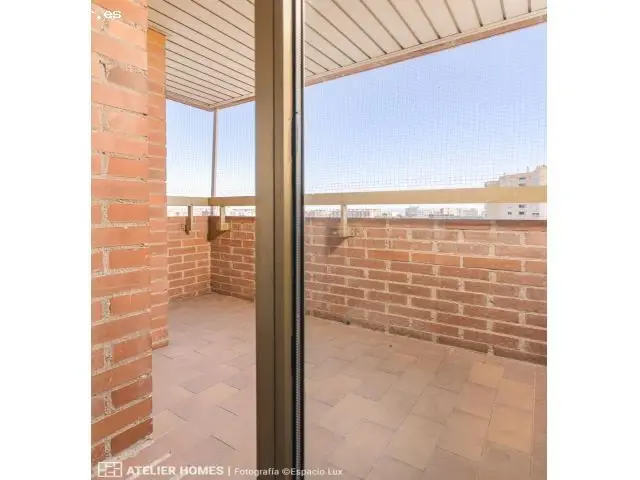 Piso en Venta Zaragoza 90m2 4 Dorm 2 Baños Garaje Trastero