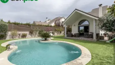 Chalet en venta en Calle Borraja