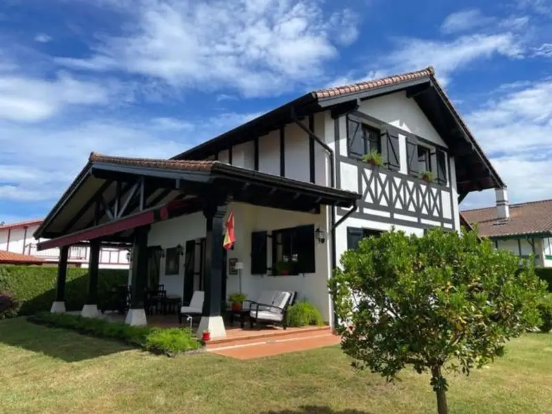 venta Chalet en Mollaneda, Cantabria (34227858696.100500)- Globaliza