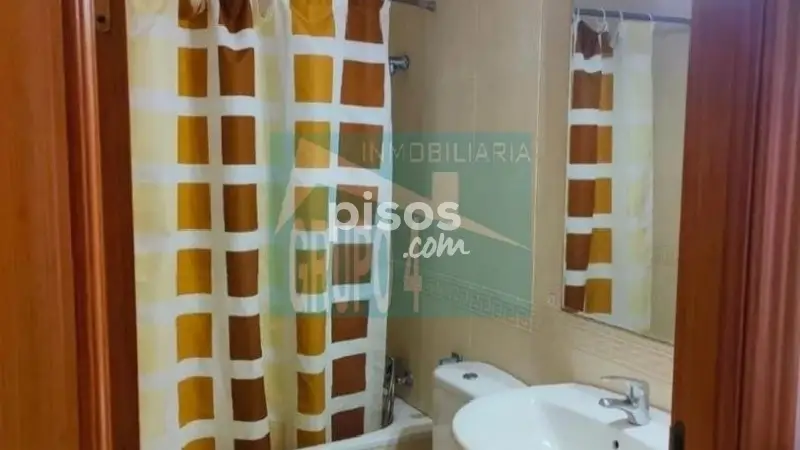 Vivienda en Cariñena con Garaje y Trastero Amueblada
