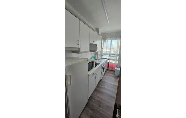 Alquiler piso Laredo 2 dormitorios 58m2 piscina parking playa