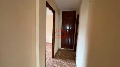 Apartamento en venta en Torre del Mar: 3 dormitorios, terraza y ascensor
