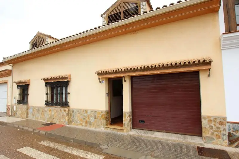 Venta Casa 3 Habitaciones Centro Valdelacalzada