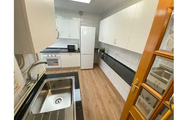 Habitacion en piso compartido para estudiantes en Fuenlabrada