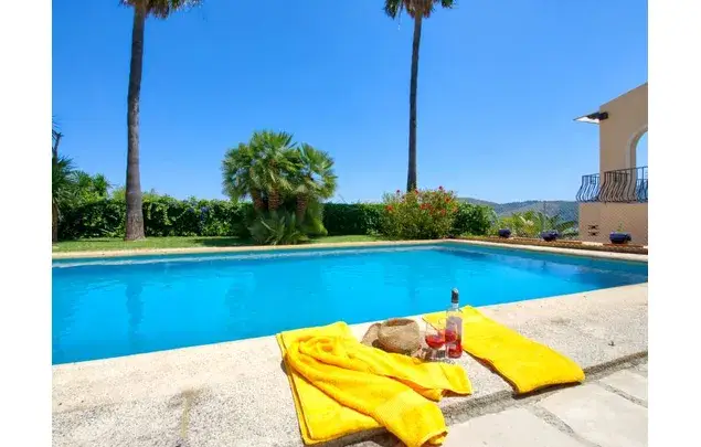 Chalet en Denia con Piscina Privada para 4 Personas