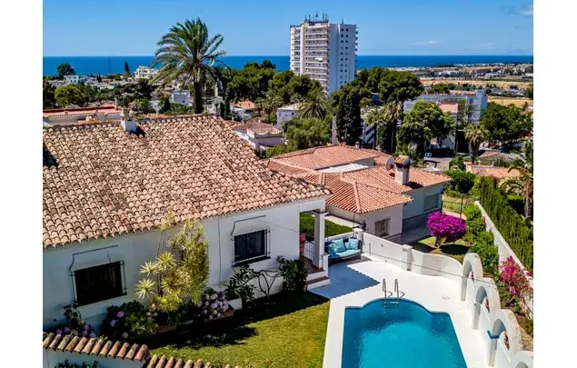 Alquiler Casa 4 Dormitorios 800m2 Marbella