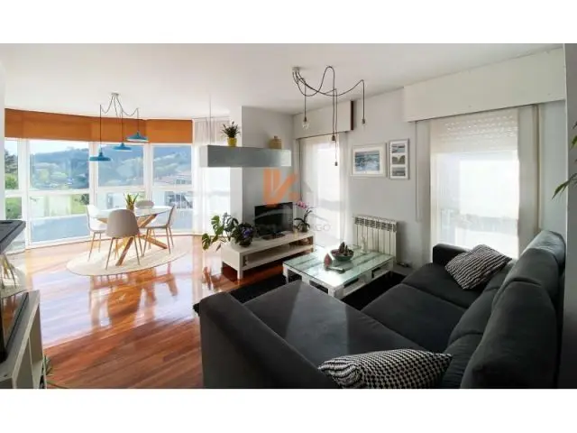 Dúplex 4 Habitaciones O Milladoiro Ames