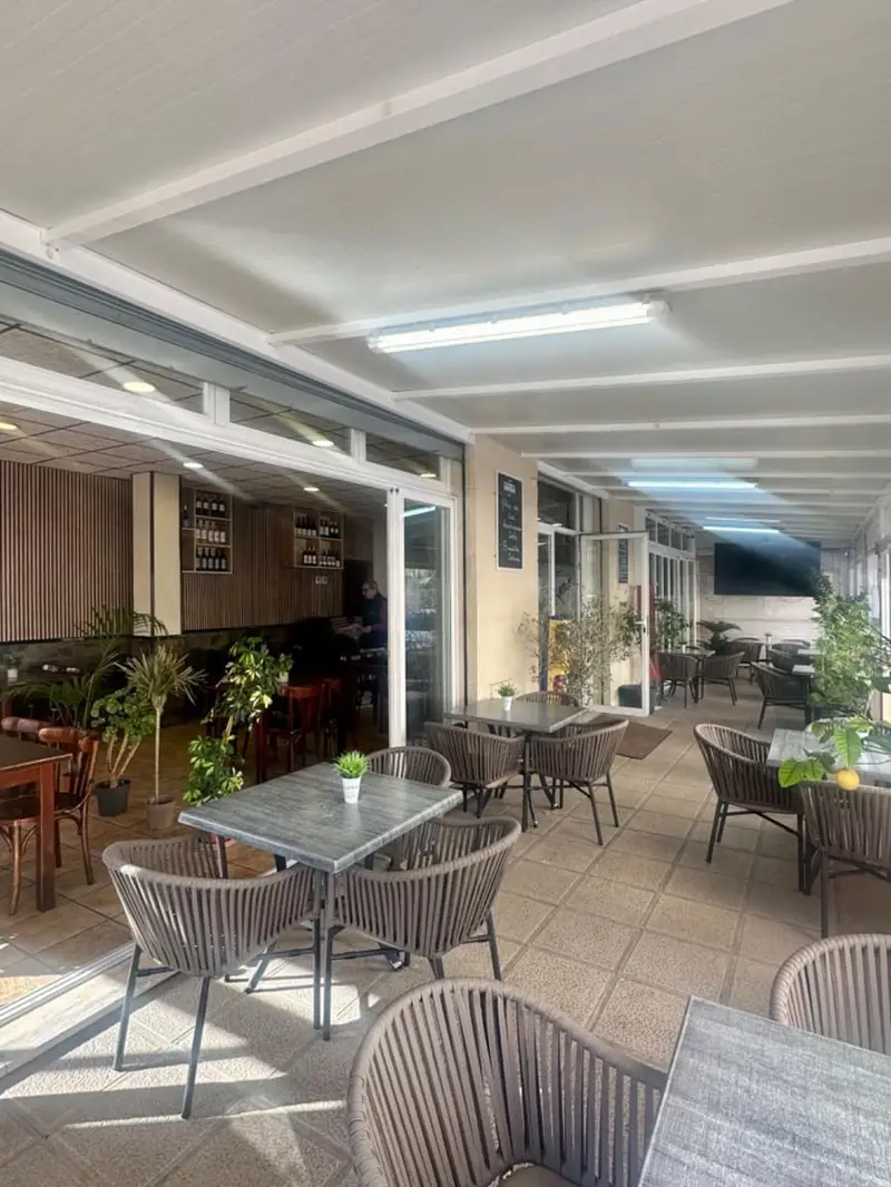 Traspaso Cafetería Coll d'en Rabassa Palma de Mallorca