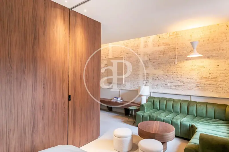 Apartamento en venta en Sant Antoni, Barcelona ciudad, Barcelona