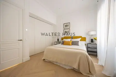 Piso en Venta Recoletos Madrid 259m2 3 Dormitorios Lujo