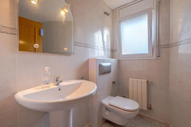 Adosado en Venta Vilacolum Cerca Costa Brava 2 Dormitorios Jardin Terraza
