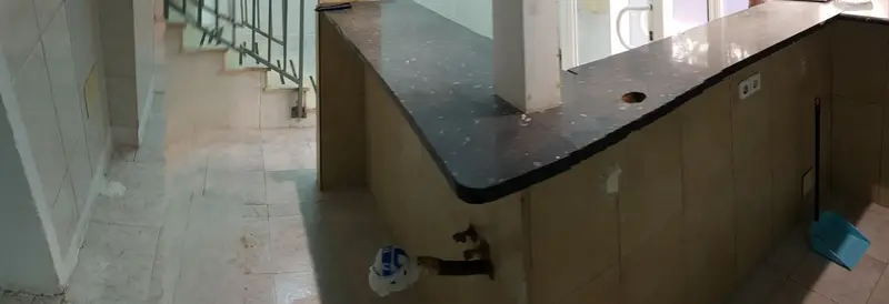 Venta Local Comercial 75m2 Tres Plantas Turó de la Peira