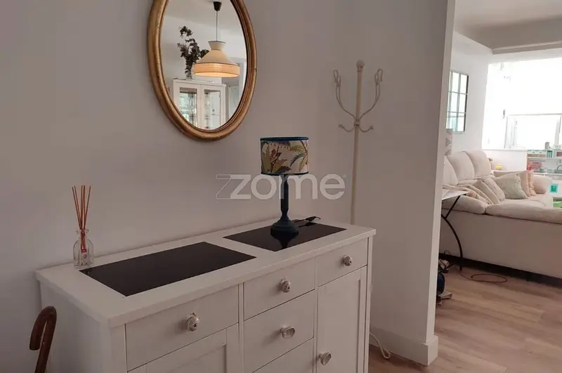 Apartamento en alquiler en Paseo Mar	timo Ciudad de Melilla M	laga