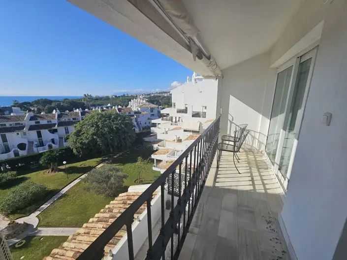 Atico Duplex en Calahonda con Licencia Turistica