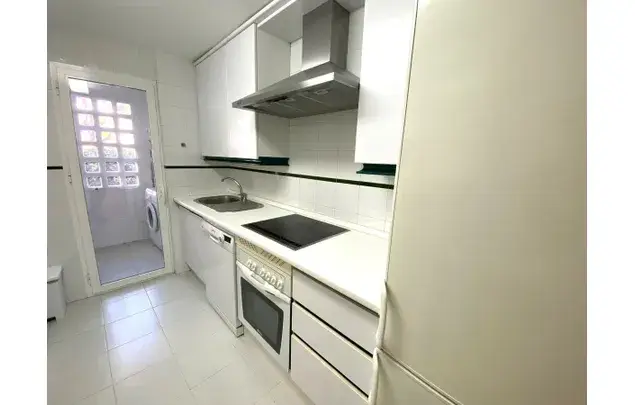 Apartamento en Puerto Banus 3 Dormitorios Jardin Privado