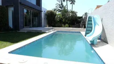 Chalet de Lujo en Venta cerca del Mar