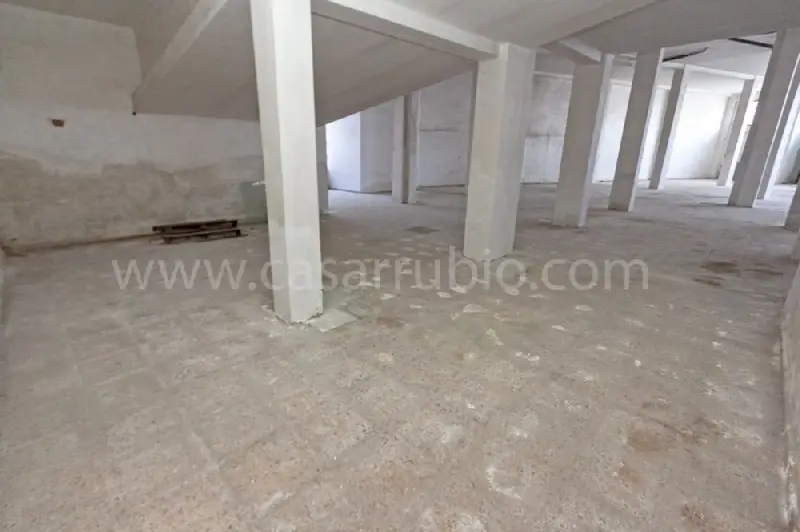Venta Local Comercial Onil Avenida de la Paz