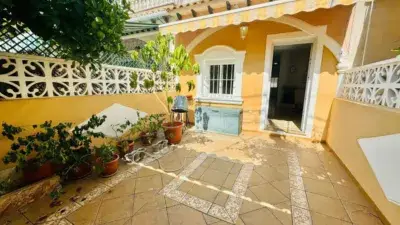 Bungalow en venta en Torrevieja cerca de la playa