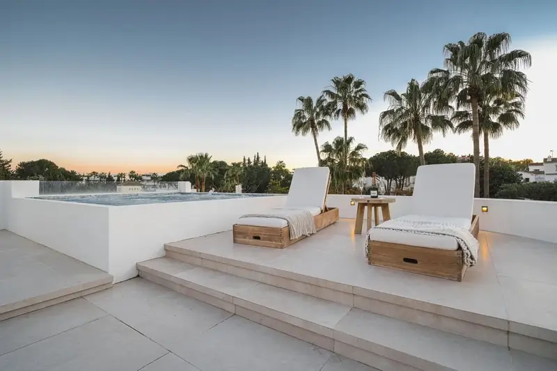 Chalet en venta en Los Naranjos, Marbella, Málaga