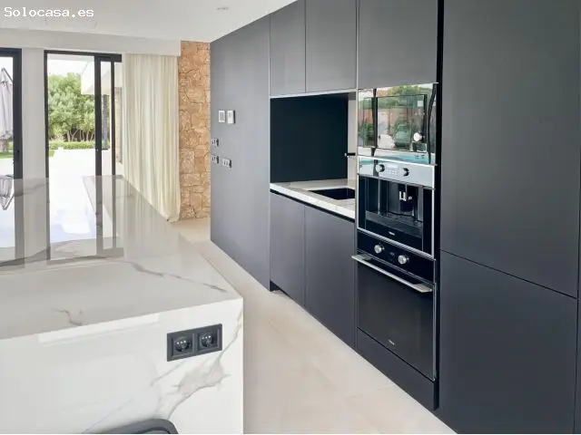 Impresionante Villa de Lujo en Mallorca Moderna y Elegante