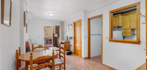 Piso en Venta Torrevieja 1 Dormitorio Planta Baja Cerca Playa