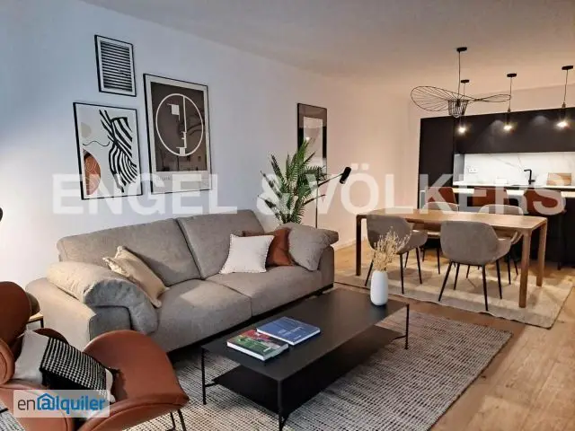 Alquiler Piso Amueblado Terraza Barrio Gótico Barcelona