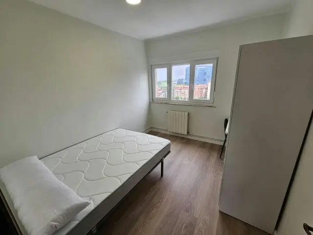 Habitacion en Oviedo para compartir