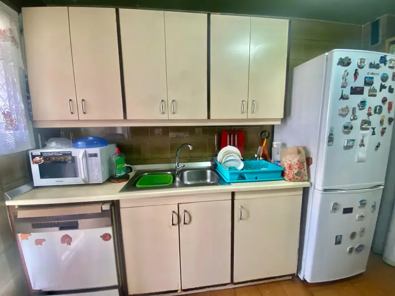 Piso en venta en Sant Feliu de Llobregat: Amplio y Luminoso