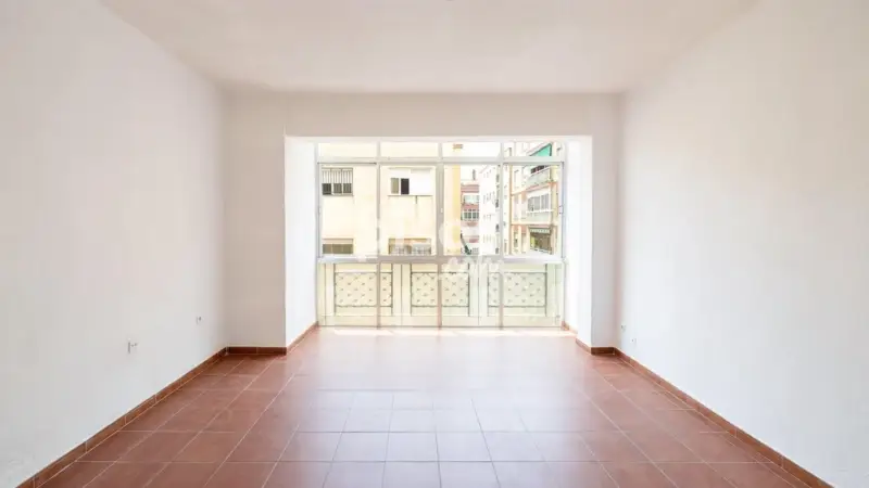 Piso en venta en Motril 4 dormitorios Centro ciudad