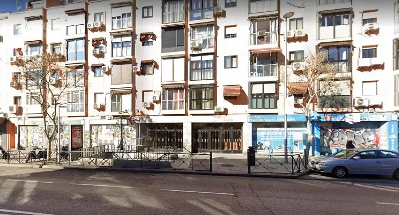 Venta Local Comercial Opañel San Isidro Madrid 175m2