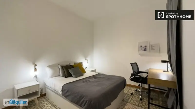 Alquiler habitaciones piso 5 habitaciones Dreta Eixample