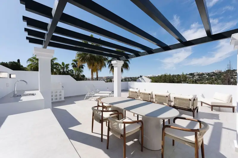 Apartamento 3 Dormitorios Nueva Andalucia  Puerto Banus Cerca