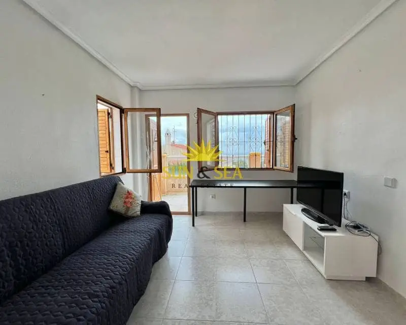 Apartamento en Alquiler Torrevieja 2 Dormitorios Piscina Comunitaria