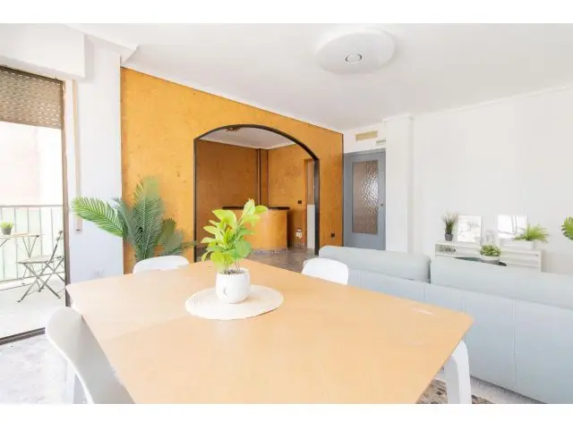 Piso en Venta Vila real 3 Dormitorios 2 Banos
