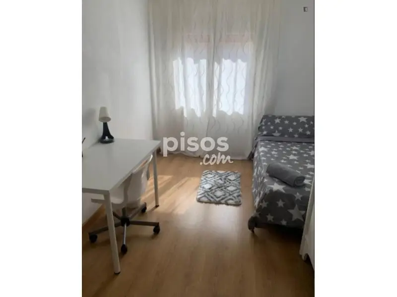 Habitacion Individual en L Hospitalet de Llobregat Cerca de Barcelona