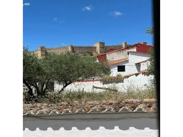 Gran Casa de Pueblo en Santa Olalla Ideal Inversores