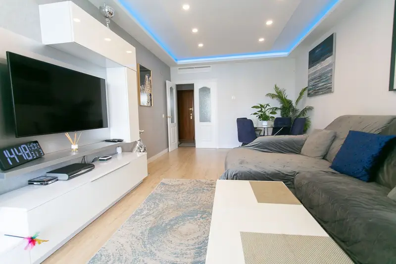 Apartamento 2 Dormitorios Benavista Reformado Jardin Piscina