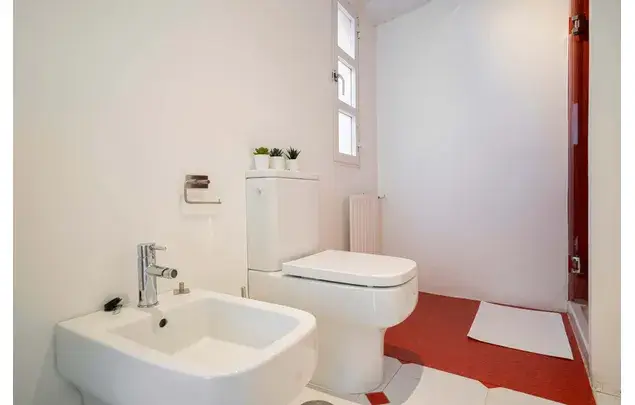 Habitaci
ón 150m
² Madrid Alquiler Larga Temporada
