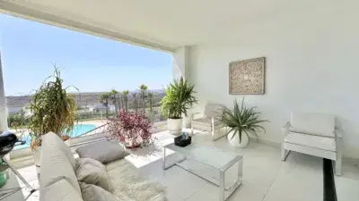 Apartamento en venta en Altos de Estepona