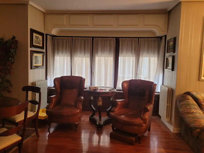 Venta Casa con Terraza en Alfaro Centro