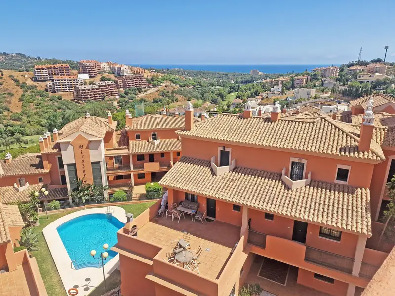 Atico 2 Dormitorios Elviria Vistas Panoramicas